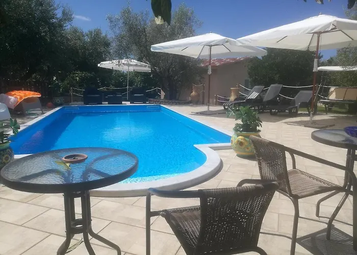 Marino Frühstückspension 4*